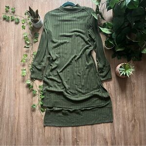 🪴 Roamans Green Sweater Dress 🪴